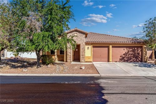 4279 Jacksboro Dr, Pahrump, NV, 89061-7559 | Card Image