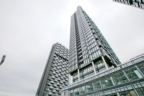 1 Quarringrton Lane, North York, ON, M3C0S6 | Card Image