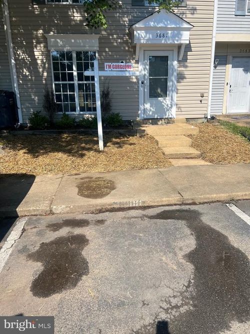3681 Kempsford Field Pl, WALDORF, MD, 20602-2593 | Card Image
