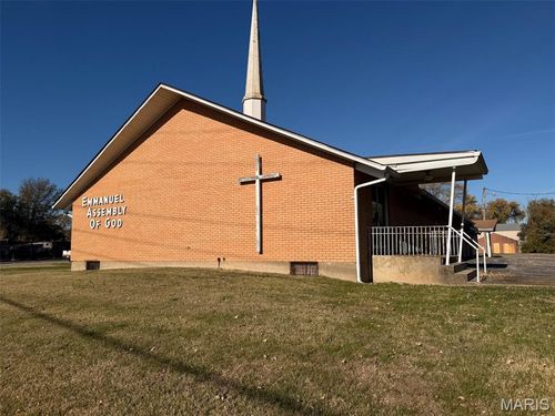 3390 Jerome Ln, Cahokia, IL, 62206-2604 | Card Image