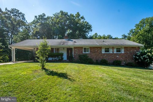 3710 Woodburn Rd, ANNANDALE, VA, 22003-2254 | Card Image