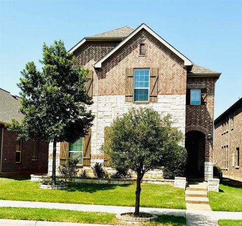 1013 Vineyard Dr, Euless, TX, 76039-1810 | Card Image