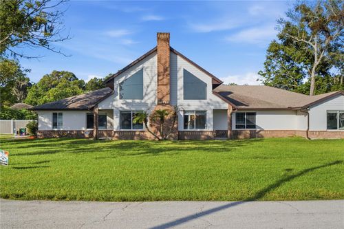 212 Pleasant St, LAKE HELEN, FL, 32744-3007 | Card Image