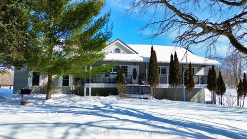 63 Sunnyside Rd, Westport, ON, K0G1X0 | Card Image