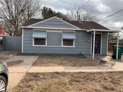 3002 Carter St, Pasadena, TX, 77503-1310 | Card Image