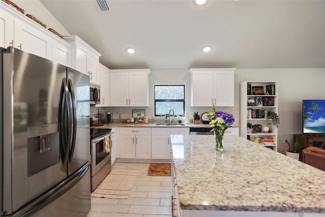 6127 164 Th Ave E, House other with 3 bedrooms, 2 bathrooms and null parking in Parrish FL | Image 12