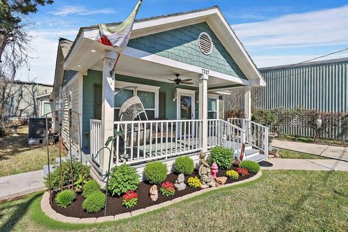 7317 Longview St, Houston, TX, 77020-3432 | Card Image