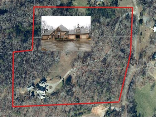4453 Harold Whelchel Rd, Gainesville, GA, 30506-3038 | Card Image