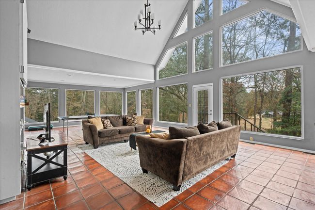 Sunroom | Image 21
