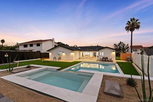 1110 Sea Village Dr, Cardiff by the Sea, CA, 92007-1436 | Card Image