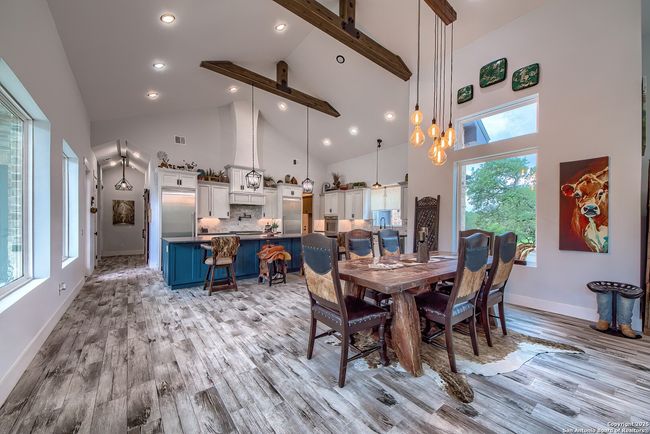 452 Wentworth, House other with 4 bedrooms, 4 bathrooms and null parking in Spring Branch TX | Image 14