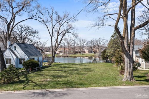 214 S Channel Dr, Round Lake Beach, IL, 60073-2645 | Card Image