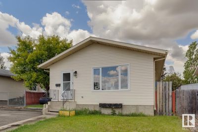 14528 34 St Nw, House other with 4 bedrooms, 2 bathrooms and 2 parking in Edmonton AB | Image 1