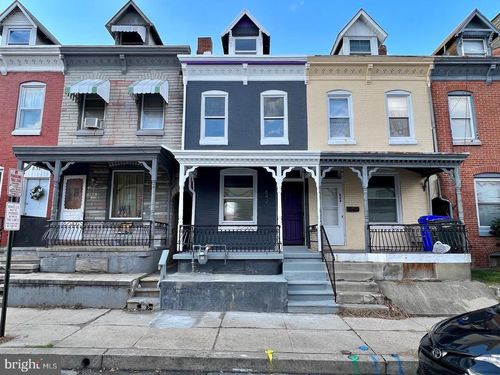 842 Mulberry St, READING, PA, 19604-2413 | Card Image