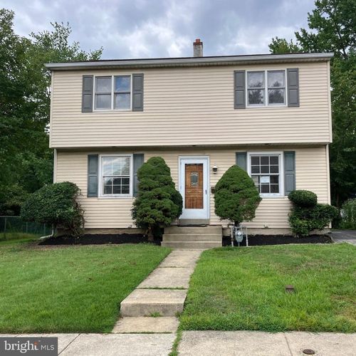 307 Park Cir, NORWOOD, PA, 19074-1115 | Card Image