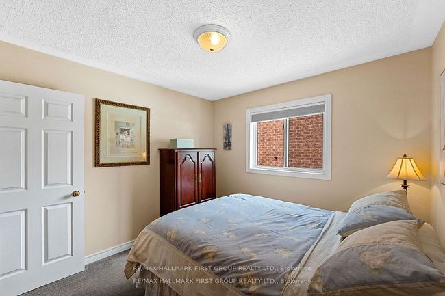 1047 Interlake Dr, House other with 5 bedrooms, 3 bathrooms and 4 parking in Oshawa ON | Image 27