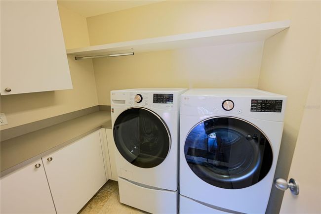 606 Owl Way, House other with 3 bedrooms, 3 bathrooms and null parking in SARASOTA FL | Image 37