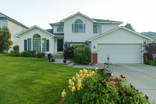 6706 S Moran View St, Spokane, WA, 99224-8494 | Card Image