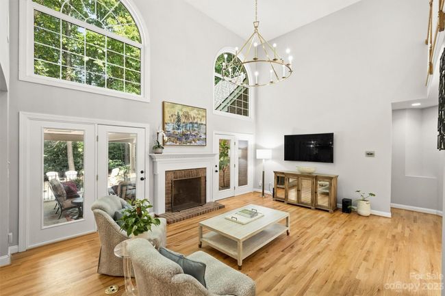 Fireplace and lots of windows! | Image 12