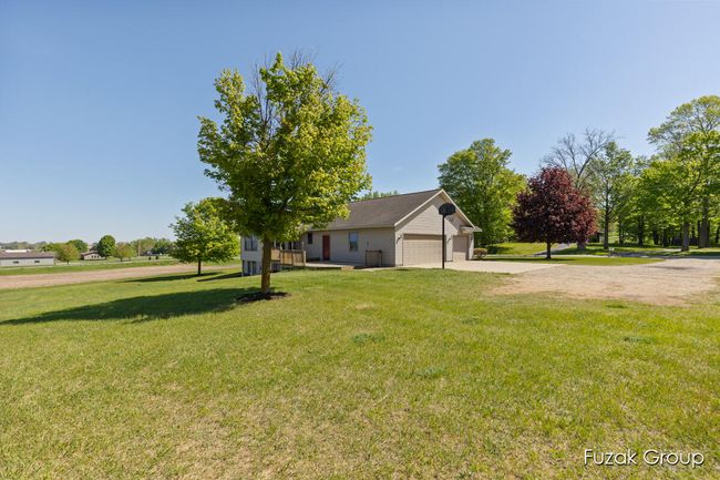3882 40 Th St, House other with 4 bedrooms, 3 bathrooms and null parking in Hamilton MI | Image 35