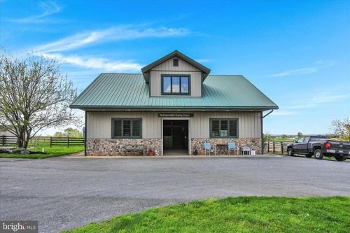 177 Valley Ln, ANNVILLE, PA, 17003-8864 | Card Image