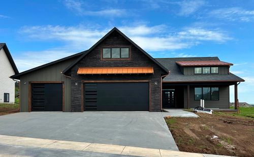 7730 Brooks Loop, Spearfish, SD, 57783-6360 | Card Image
