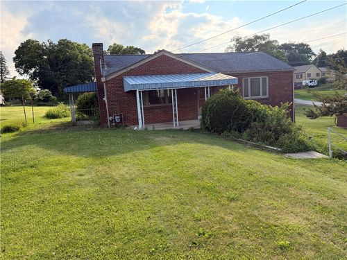 31 Ewing Rd, Mc Kees Rocks, PA, 15136-1831 | Card Image