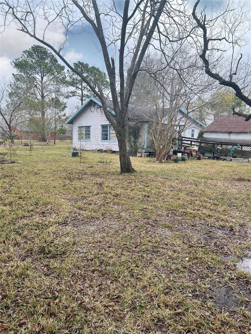 2913 Wagon Trail Rd, Pearland, TX, 77584-9080 | Card Image