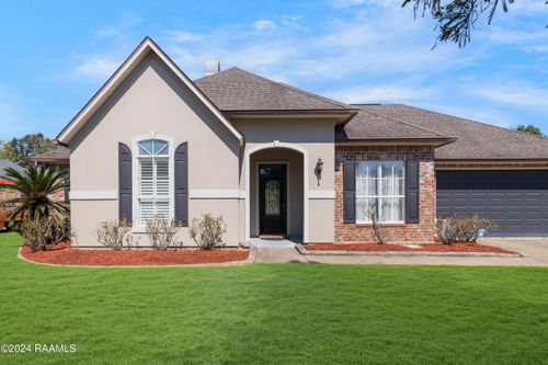 106 Anslem Dr, Youngsville, LA, 70592-5376 | Card Image