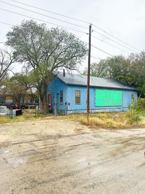 208 S Bell St, Big Spring, TX, 79720-2310 | Card Image