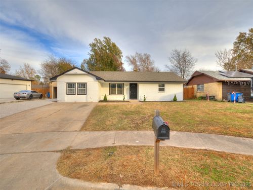 3315 S 116th East Pl, Tulsa, OK, 74146-2133 | Card Image