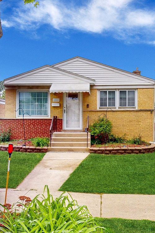 10310 Addison Ave, Franklin Park, IL, 60131-1520 | Card Image