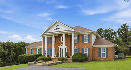 9303 Concord Rd, Brentwood, TN, 37027-7463 | Card Image