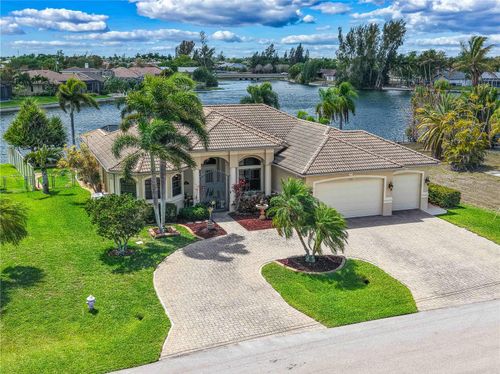506 Se 24th St, Cape Coral, FL, 33990-4327 | Card Image