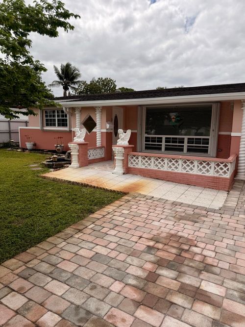 7648 Alhambra Blvd, Miramar, FL, 33023-5918 | Card Image