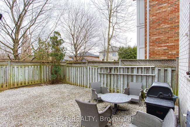 35 Stevenson St, House attached with 5 bedrooms, 3 bathrooms and 2 parking in Ancaster ON | Image 30