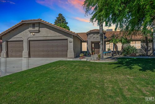 601 Hidalgo Drive, Bakersfield, CA, 93314 | Card Image