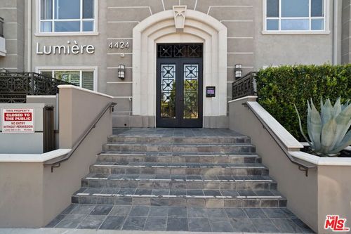 303-4424 Whitsett Ave, Studio City, CA, 91604-5900 | Card Image