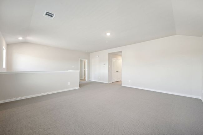 Photo is not of the actual home, but is an inspirational photo of builder’s model home and may depict options, furnishings, and/or decorator features that are not included. | Image 30