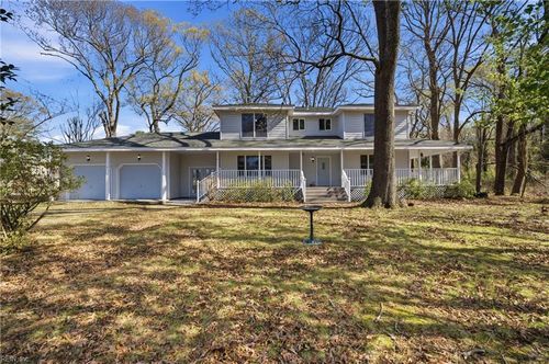 925 Michael Drive, Chesapeake, VA, 23323 | Card Image