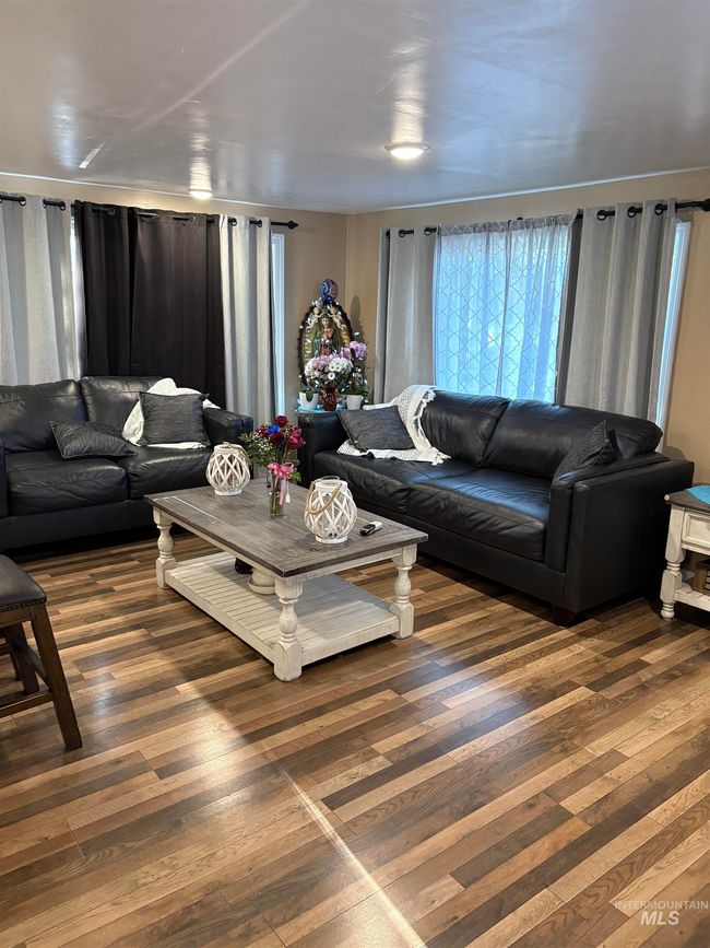 805 W Avenue H, House other with 3 bedrooms, 2 bathrooms and 2 parking in Jerome ID | Image 21