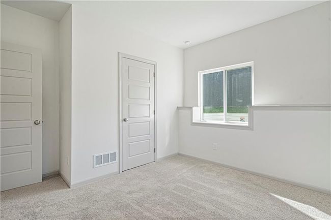 5919 Ne 118 Th St, House other with 4 bedrooms, 3 bathrooms and null parking in Kansas City MO | Image 16