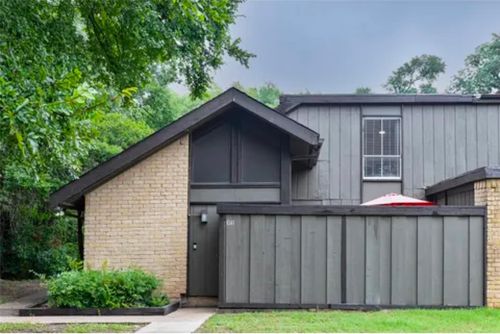 1041-4621 Country Creek Dr, Dallas, TX, 75236-1220 | Card Image