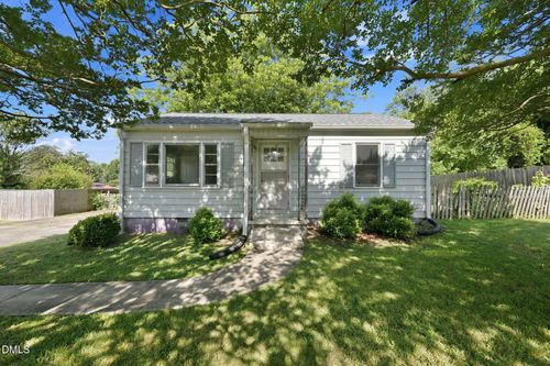 606 Walker Ave, Graham, NC, 27253-2432 | Card Image