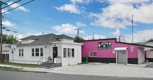 210 S Central Ave, Lodi, CA, 95240-2905 | Card Image