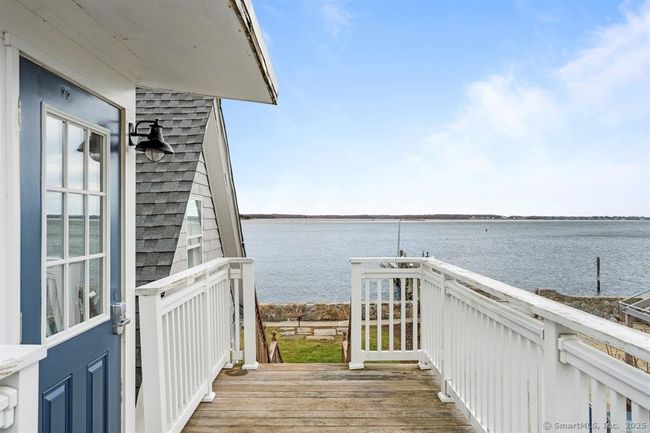 APT-13 - 17 Hancox St, Home with 1 bedrooms, 1 bathrooms and 1 parking in Stonington CT | Image 4