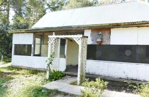 1547 Lee Miller Rd, Silsbee, TX, 77656-7631 | Card Image