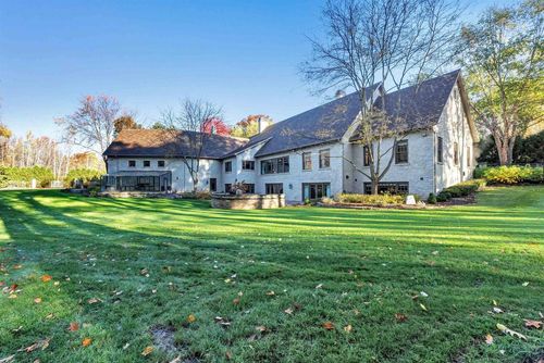 1250 Thayer Trail, Hobart, WI, 54155 | Card Image