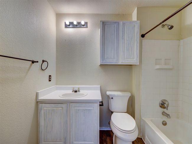335 Dandelion Loop, House other with 4 bedrooms, 3 bathrooms and null parking in Kyle TX | Image 34