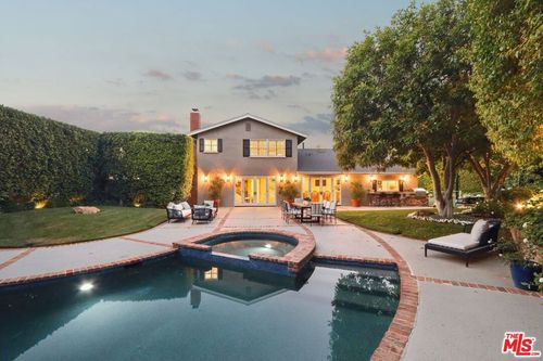 17228 Benner Pl, Encino, CA, 91316-3907 | Card Image